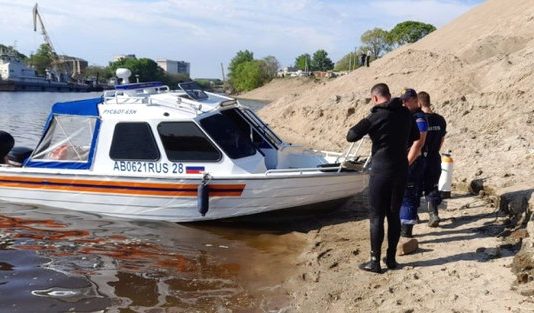 В первый день летних каникул на одном из водоёмов Приамурья утонула 11-летняя школьница